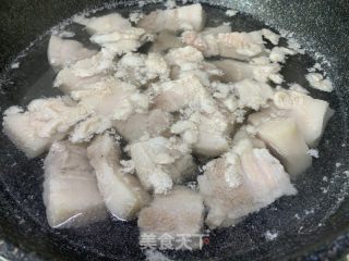 红烧肉的做法步骤：2