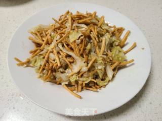 馓子鸡蛋拌包菜的做法步骤：10