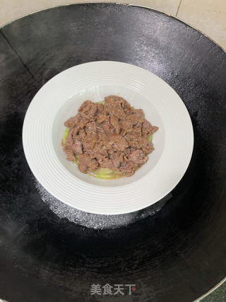 丝瓜蒸牛肉的做法步骤：8