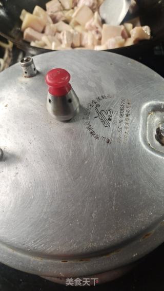 苦瓜酸菜猪骨汤的做法步骤：5