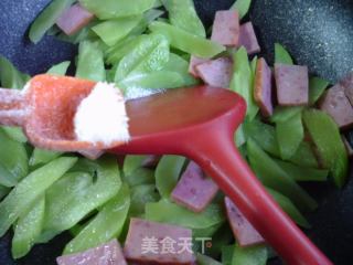 烤火腿炒莴笋的做法步骤：7