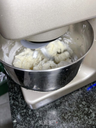 玉米鲜肉包的做法步骤：17