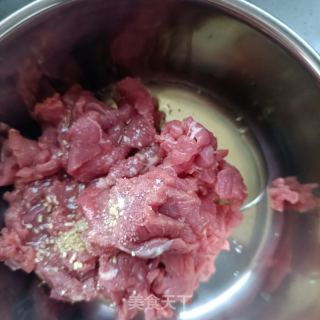子姜炒牛肉的做法步骤：7