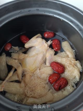 沙参五指毛桃鸽子汤的做法步骤：8