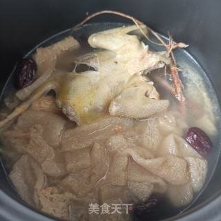 沙参五指毛桃鸽子汤的做法步骤：10