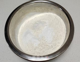 自制早餐小油条的做法步骤：1