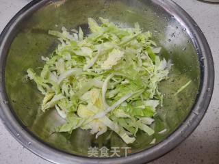 包菜炒豆腐的做法步骤：1
