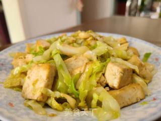 包菜炒豆腐的做法步骤：6