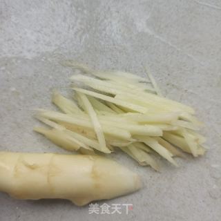 鸽胸肉拌青茭瓜的做法步骤：3