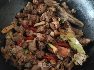 萝卜烧鸭的做法步骤：4
