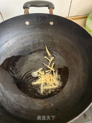 二荆条炒牛肉的做法步骤：10