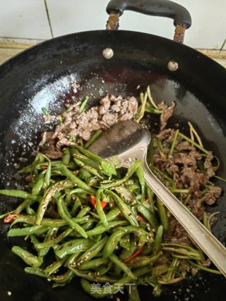 二荆条炒牛肉的做法步骤：14