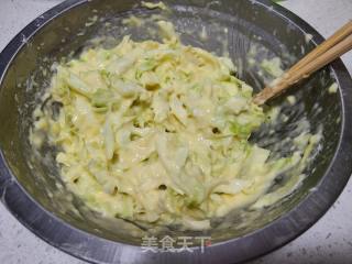 包菜丝鸡蛋煎饼的做法步骤：3