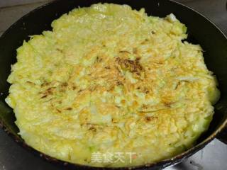 包菜丝鸡蛋煎饼的做法步骤：5