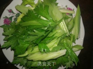 芹菜肉丝的做法步骤：8