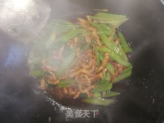 芹菜肉丝的做法步骤：14