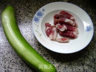 咸肉煮瓠子的做法步骤：1