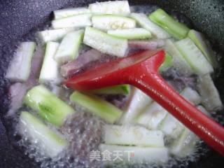 咸肉煮瓠子的做法步骤：6