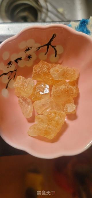 冰糖红枣炖雪蛤桃胶的做法步骤：3