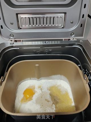 豆沙早餐面包的做法步骤：1