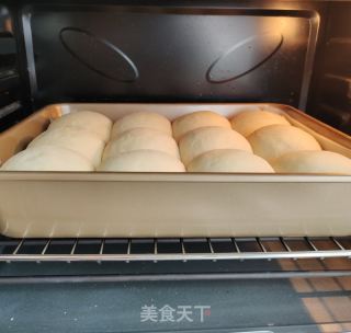 豆沙早餐面包的做法步骤：7