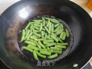 肉末玉米笋炒四季豆的做法步骤：4
