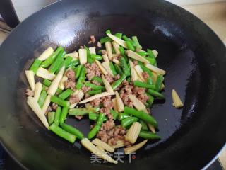 肉末玉米笋炒四季豆的做法步骤：7