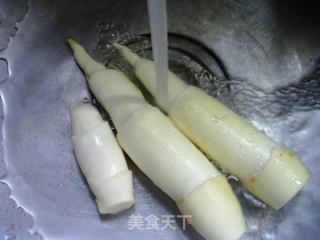 茭白烧百叶结的做法步骤：2
