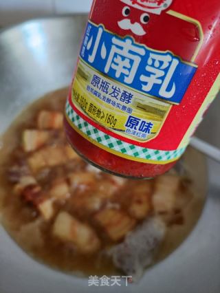 南乳红烧肉的做法步骤：4