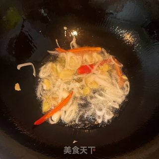 红烧带鱼的做法步骤：7