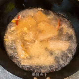 红烧带鱼的做法步骤：8