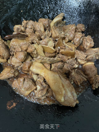 焖鹅肉的做法步骤：7