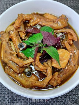 田螺鸭脚煲的做法步骤：19
