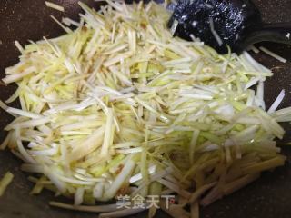 韭黄炒蛋的做法步骤：5