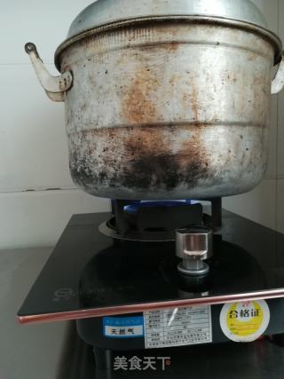 烤肉味花卷的做法步骤：8