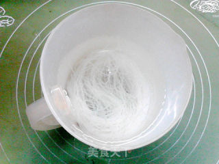 粉丝蒸鸡腿的做法步骤：5