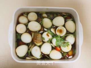 捞汁鹌鹑蛋的做法步骤：5
