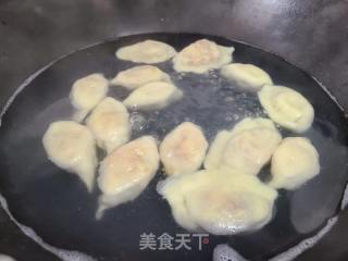 猪肉包菜馅饺子的做法步骤：9