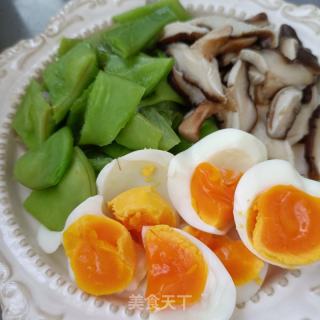 油豆香菇拌煮蛋的做法步骤：9