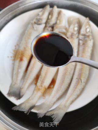 清蒸沙尖鱼的做法步骤：6
