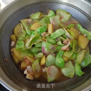 土豆炖油豆的做法步骤：8