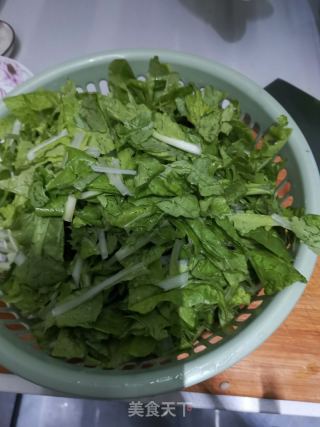 虾皮小白菜的做法步骤：1