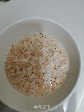 虾皮小白菜的做法步骤：2