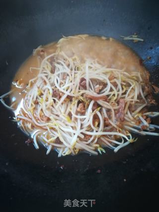 豆芽炒肉沫的做法步骤：3