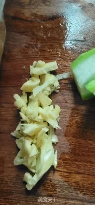 肉片炒丝瓜的做法步骤：4