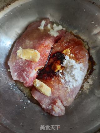 蒜香猪扒的做法步骤：2