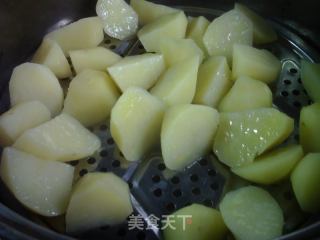 椒盐虾皮炒土豆的做法步骤：6