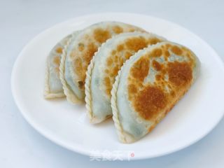 韭菜盒子的做法步骤：12