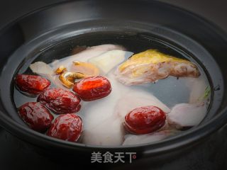 滋补鸡汤的做法步骤：2