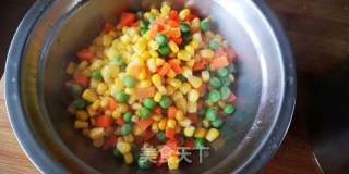 鳗鱼炒饭的做法步骤：2